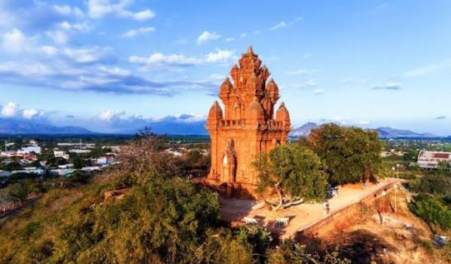 Xe Khách Hồ Chí Minh – Phan Rang Uy Tín | Giờ Chạy &amp; Giá Vé Mới Nhất